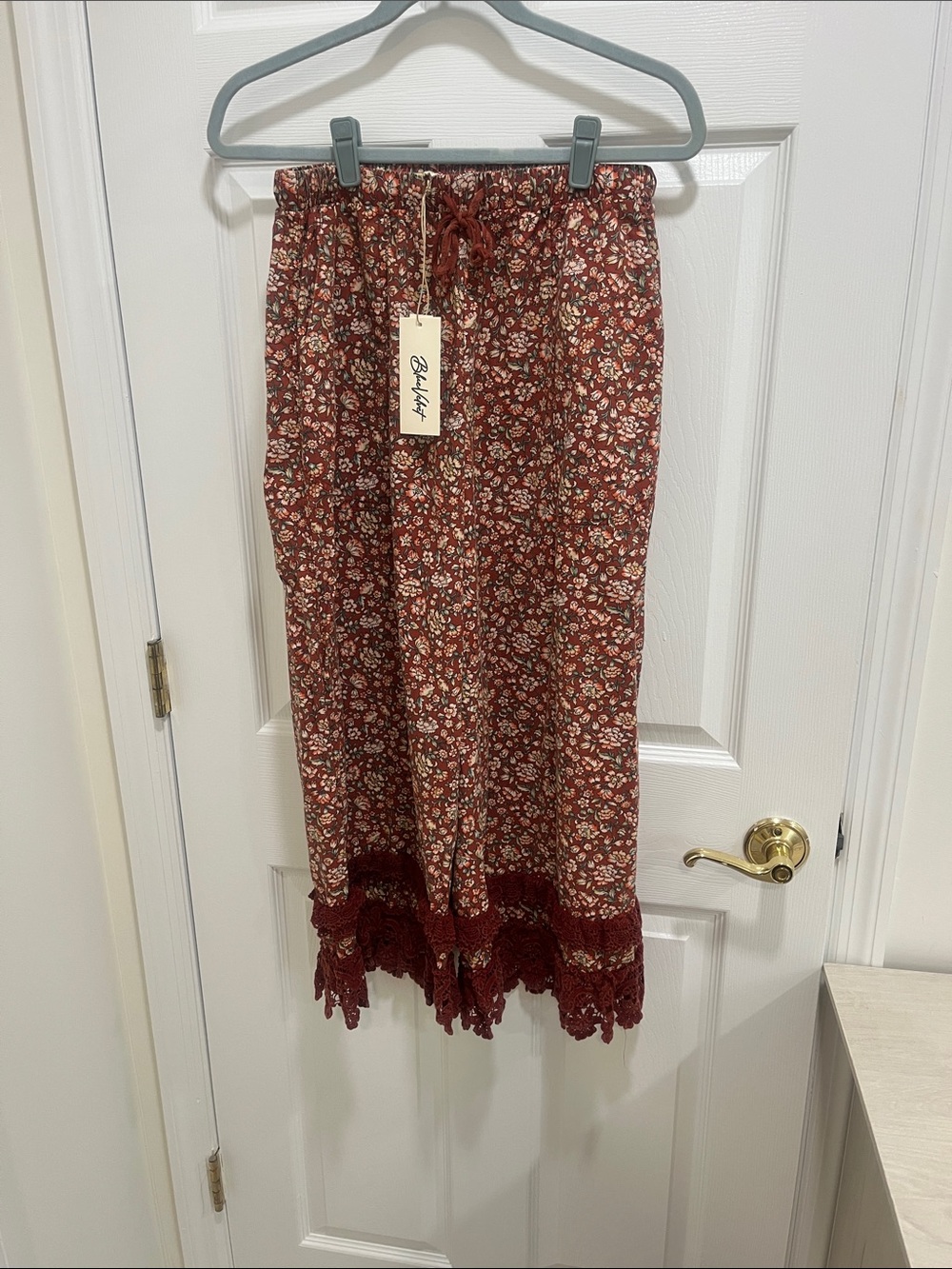 Women’s Floral Wide-Leg Pants with Crochet Hem - Rust